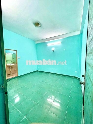 Chính chủ cho thuê phòng trọ 20m2 gần sân bay Tân Sơn Nhất, ngay trung