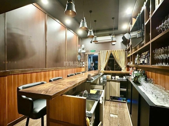 Chính chủ bán nhà Lê Thánh Tôn Q1 - Khu Phố Nhật nổi tiếng - 42,4m2 