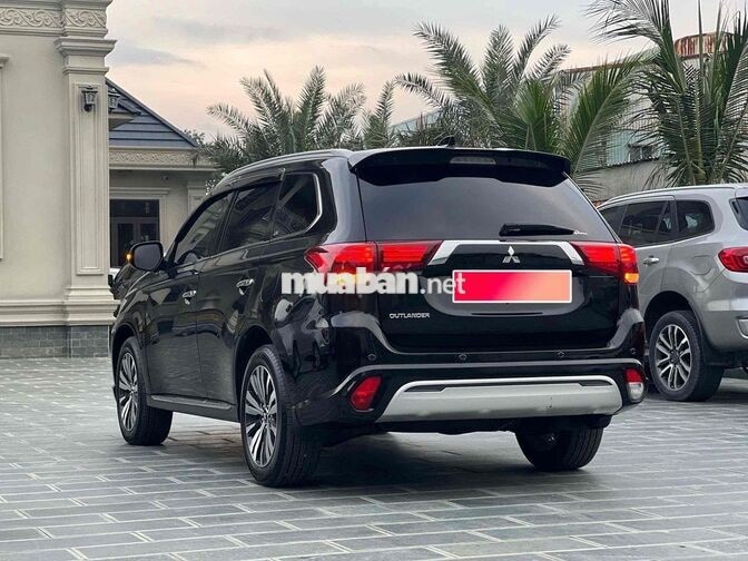 🍀🍀 Mitsubishi Outlander 2.0 CVT 24 siêu lướt