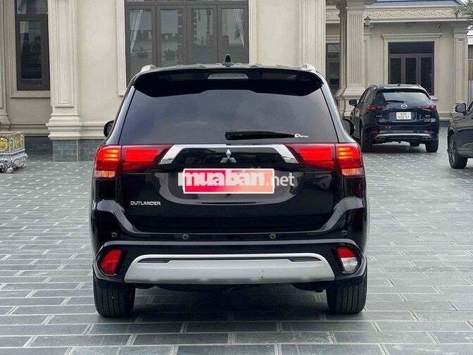 🍀🍀 Mitsubishi Outlander 2.0 CVT 24 siêu lướt