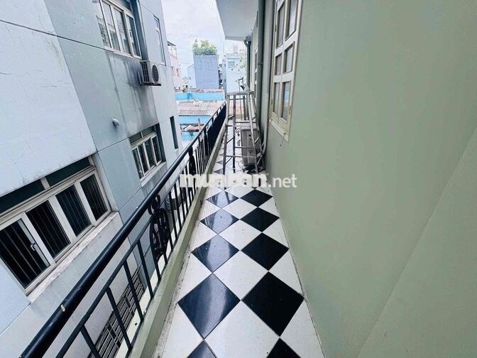 CHO THUÊ NHÀ PHỐ GÓC 2 MẶT TIỀN TRẦN HƯNG ĐẠO - BÊN CẠNH QUẬN 1. 55TR