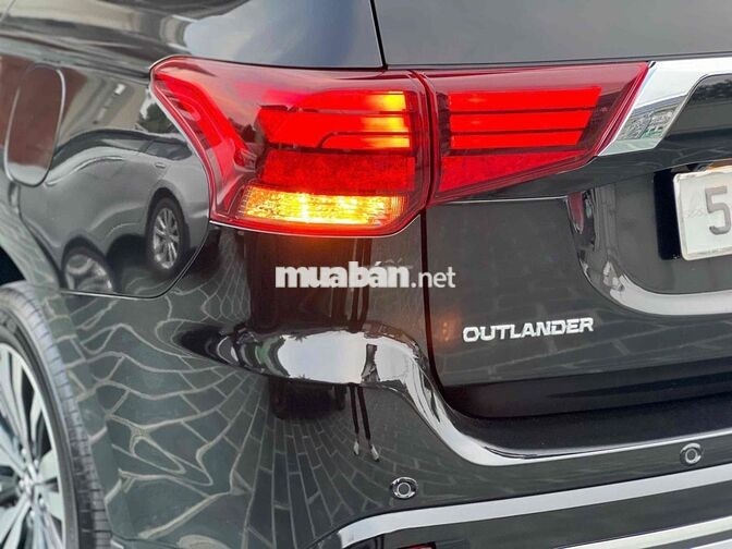 🍀🍀 Mitsubishi Outlander 2.0 CVT 24 siêu lướt