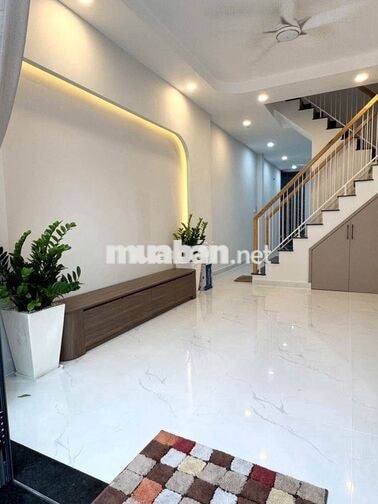 Bán nhà Trường Chinh 60m2 hẻm xe hơi gần Etown Cộng Hòa