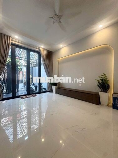 Bán nhà Trường Chinh 60m2 hẻm xe hơi gần Etown Cộng Hòa