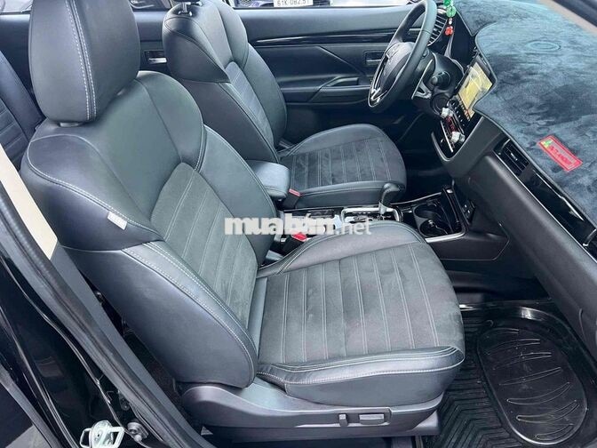 🍀🍀 Mitsubishi Outlander 2.0 CVT 24 siêu lướt