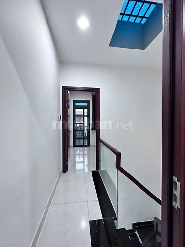 Đường Hoa Đào, phú nhuận nhà riêng (92.6m2) 2PN, Sẵn nội thất giá 14 t