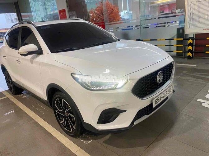 MG ZS 2024 Luxury 37000 km Trắng