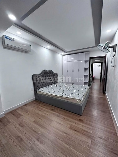 Đường Hoa Đào, phú nhuận nhà riêng (92.6m2) 2PN, Sẵn nội thất giá 14 t