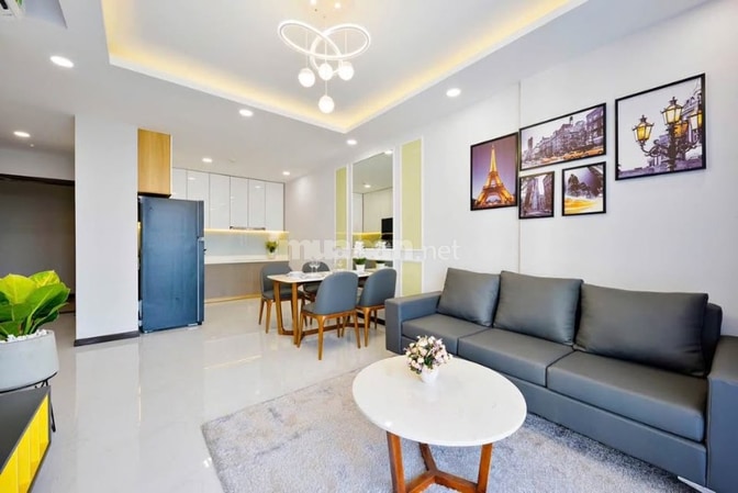 CC 2tỷ/2PN sổ sẳn, đường Nguyễn Huy Lượng, view hồ bơi, 0799.303.195
