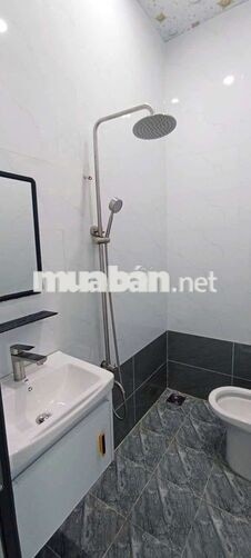 BÁN NHÀ TRỆT LẦU XÂY MỚI TRUNG TÂM THÀNH PHỐ CẦN THƠ 