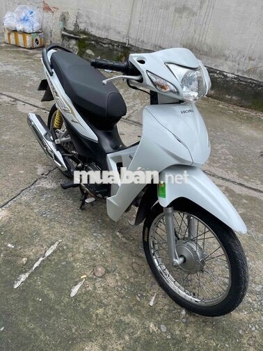 Honda Wave Alpha 2022 màu trắng