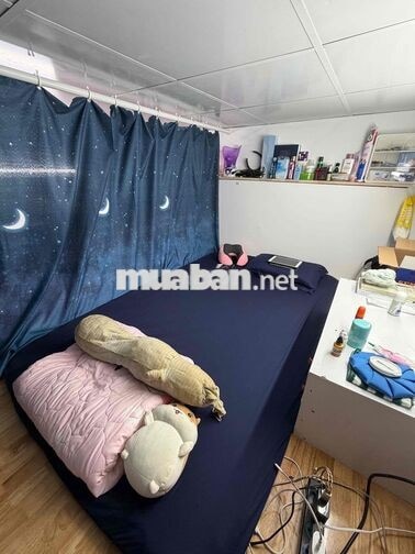 KIẾM NỮ Ở GHÉP QUẬN 10, GẦN TRUNG TÂM