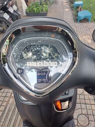 YAMAHA GRANDE 2024 ABS SMARTKEY ĐEN NHÁM
