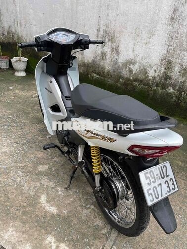 Honda Wave Alpha 2022 màu trắng