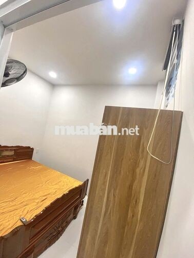 CHO THUÊ NHÀ NGUYÊN CĂN CẤP 4 FULL NỘI THẤT HẺM BẮC NHA TRANG GIÁ 10
