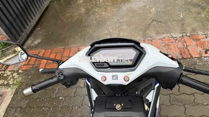 Honda Winner X V3 2023 10k km trắng xanh