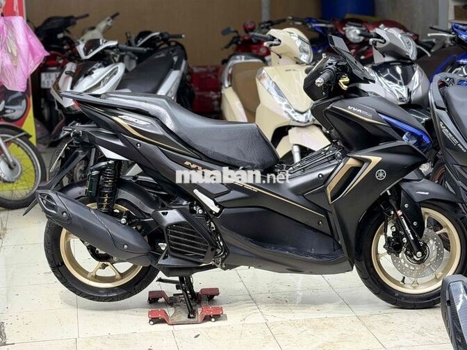 Yamaha NVX 155 ABS 2022 21.000 km đen
