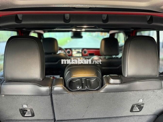 Jeep Wrangler Rubicon 2023, Màu đỏ, Xe đẹp