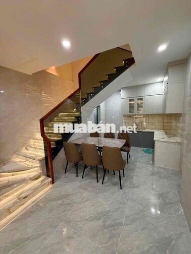 Nhà đường 3/2 quận 11 . Tp. HCM