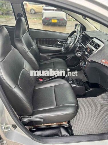 Bán Toyota Wigo 2019 Số sàn chạy hơn 9 vạn xe đẹp