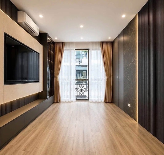 HƠN 300TR/M2_PHÂN LÔ_Ô TÔ TRÁNH_NGÃ TƯ CÁT LINH VĂN MIẾU_44M2_NHÀ ĐẸP.