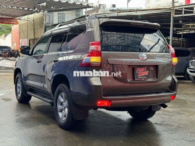 Toyota Land Cruiser Prado 2014 TXL 2.7AT,màu xám