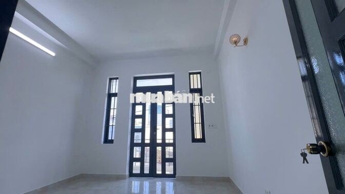 NHÀ MẶT TIỀN Ở VÀ KINH DOANH - GẦN CHỢ HIỆP BÌNH, HIỆP BÌNH CHÁNH, TĐ