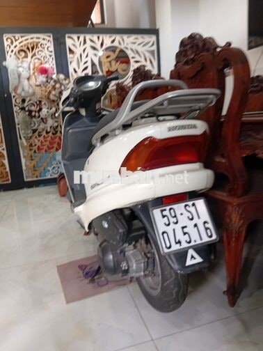 Honda Spacy màu trắng