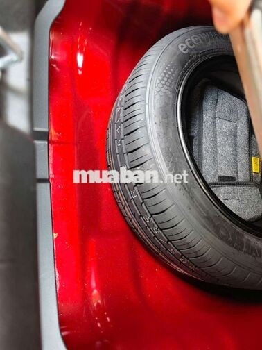 Hyundai Accent 2025 cao cấp 1.5AT,màu đỏ,13.000 km