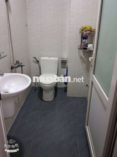 Cho thuê nhà 1 trệt 2 lầu gần Vincom 550 - Lý Thường Kiệt Dĩ An