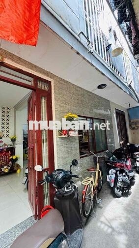 NHÀ GẦN MT CHỢ VẢI PHÚ THỌ HÒA – NGANG 8M – 2 CĂN RIÊNG BIỆT – DÒNG TI