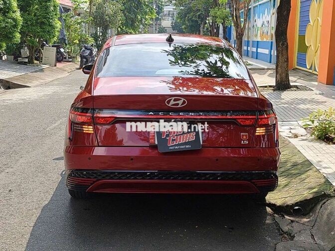 Hyundai Accent 2025 cao cấp 1.5AT,màu đỏ,13.000 km