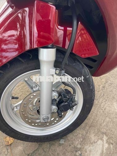 Honda Lead đỏ