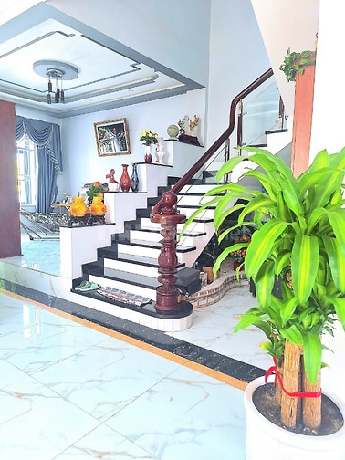 Bán Biệt thự KDC Đại Phúc 10x20m có Hầm +3 tầng lầu