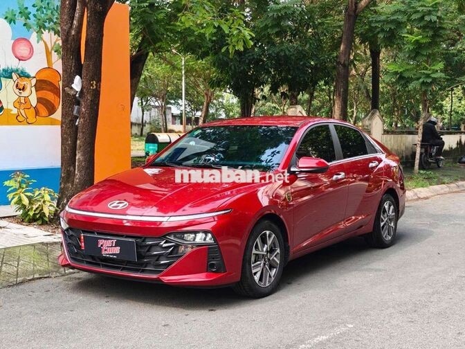 Hyundai Accent 2025 cao cấp 1.5AT,màu đỏ,13.000 km