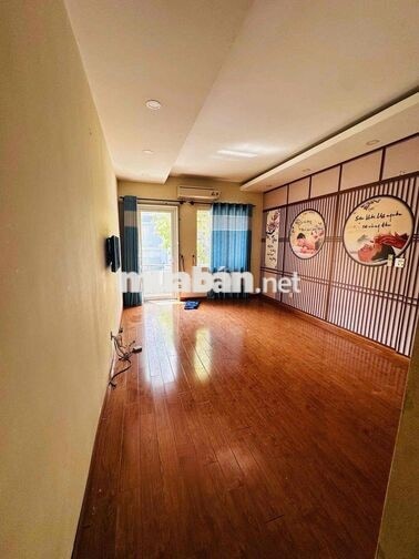 Cho thuê nhà đẹp Cô Bắc Q1 - Trệt 2 Lầu giá tốt