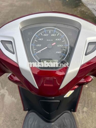 Honda Lead đỏ