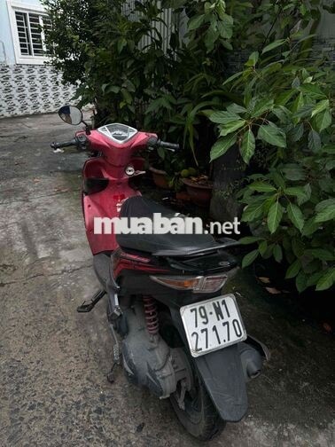 Yamaha Luvias GTX 125cc xám đen đỏ