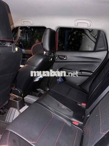 Suzuki Swift 2019 GLX 51.000 km đỏ