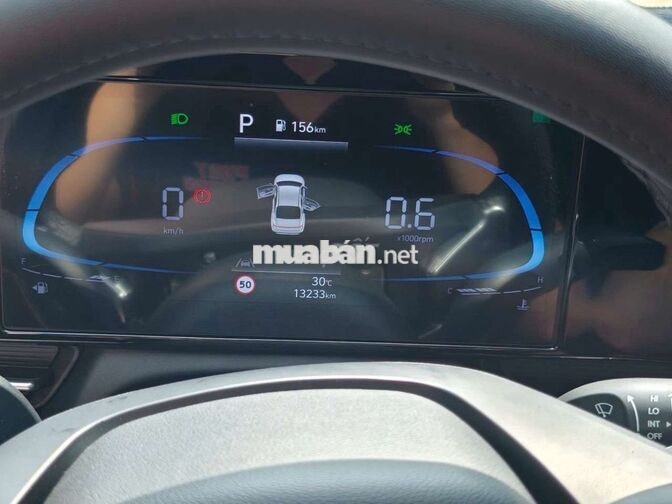 Hyundai Accent 2025 cao cấp 1.5AT,màu đỏ,13.000 km