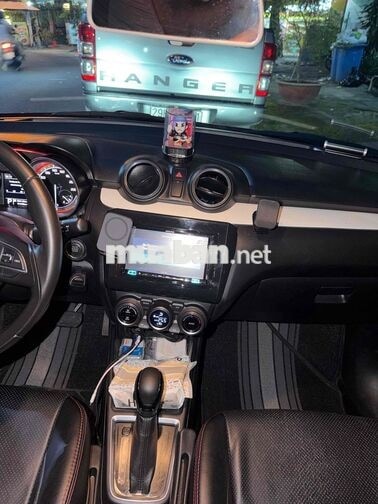 Suzuki Swift 2019 GLX 51.000 km đỏ