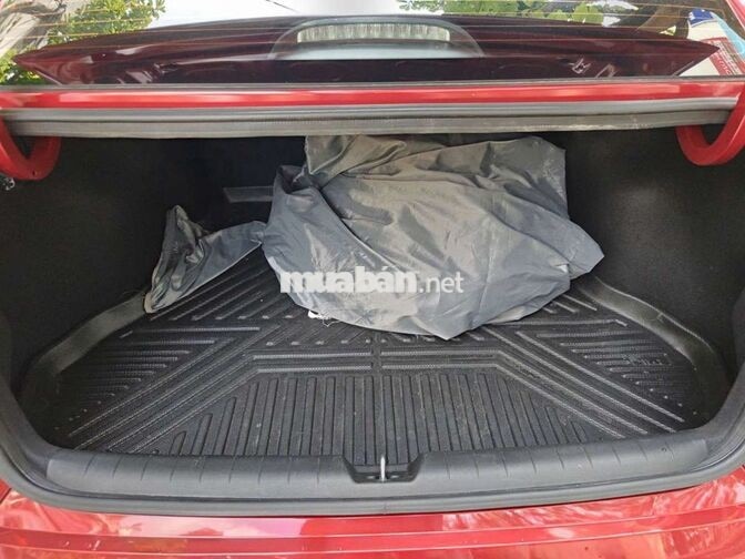 Hyundai Accent 2025 cao cấp 1.5AT,màu đỏ,13.000 km