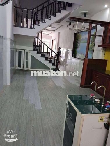 Cho thuê nhà 1 trệt 2 lầu gần Vincom 550 - Lý Thường Kiệt Dĩ An
