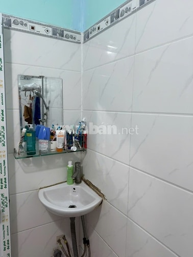 Nhà Cho Thuê Hoặc Bán, Đường 18, Khu Dân Cư Sông Đà, 