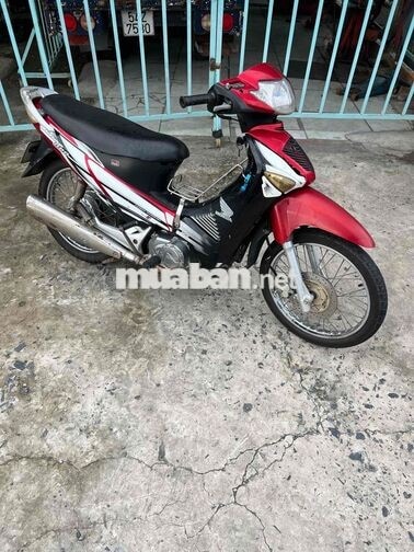 Honda Future Neo màu đỏ đen trắng