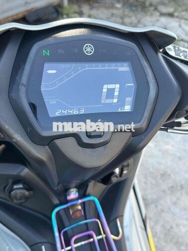 Yamaha Exciter 155 màu Xám vàng