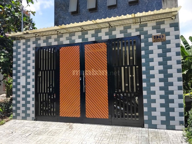 Cần bán nhà chợ đầu mối Bình Điền