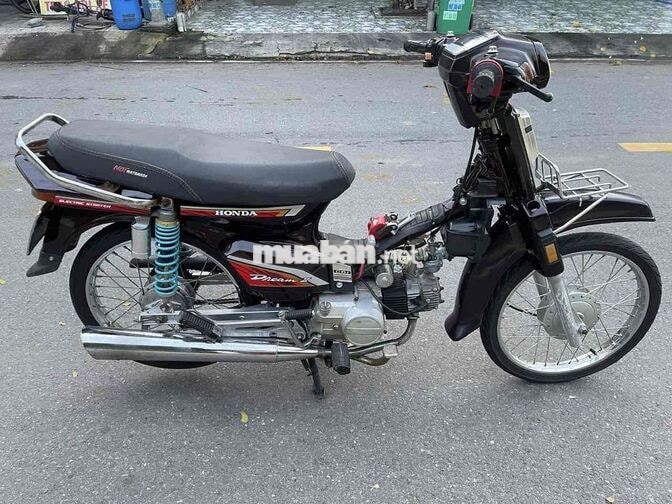 Honda Dream màu Đen