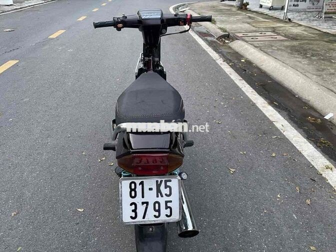 Honda Dream màu Đen