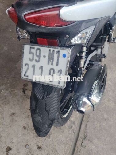 Suzuki Hayate 125 Fi màu Trắng